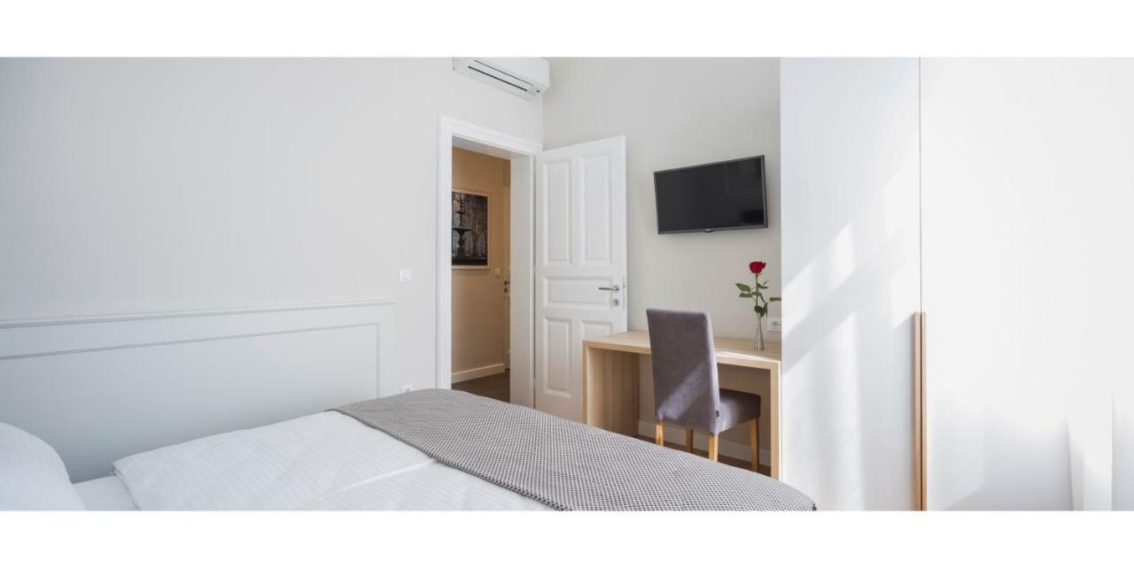 White Rose Apartment Загреб Екстер'єр фото